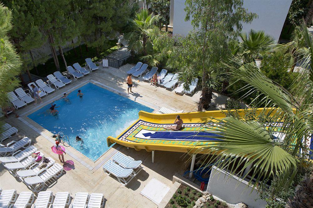 Larissa Beach Club Side Exteriér fotografie