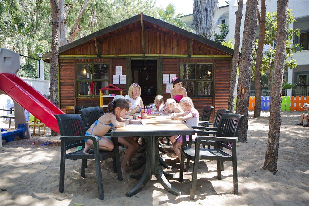 Larissa Beach Club Side Exteriér fotografie